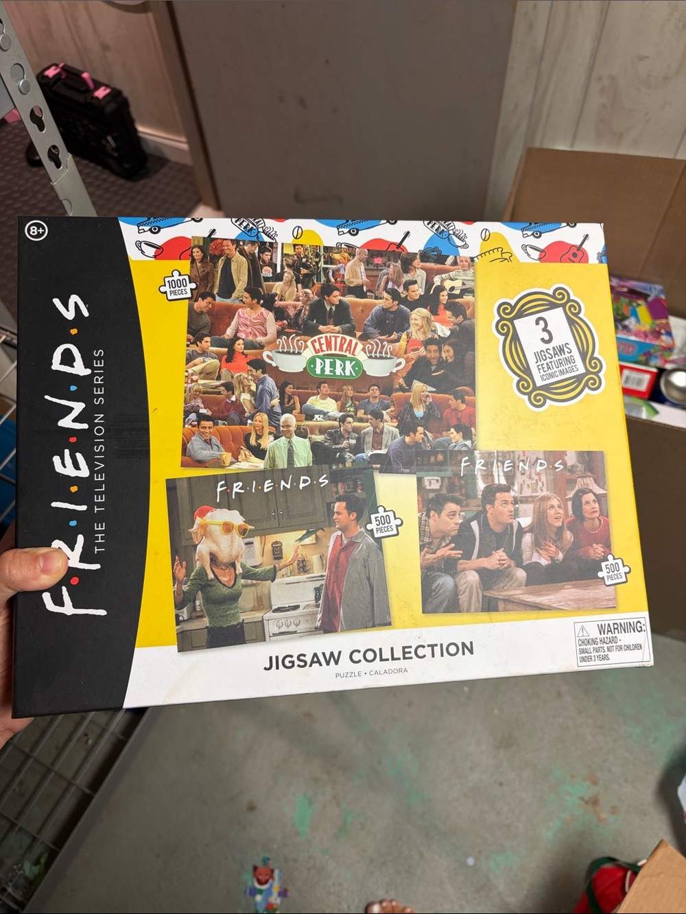 FRIENDS jigsaw puzzles 3